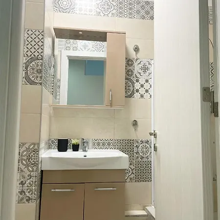 White Apartment Bucharest